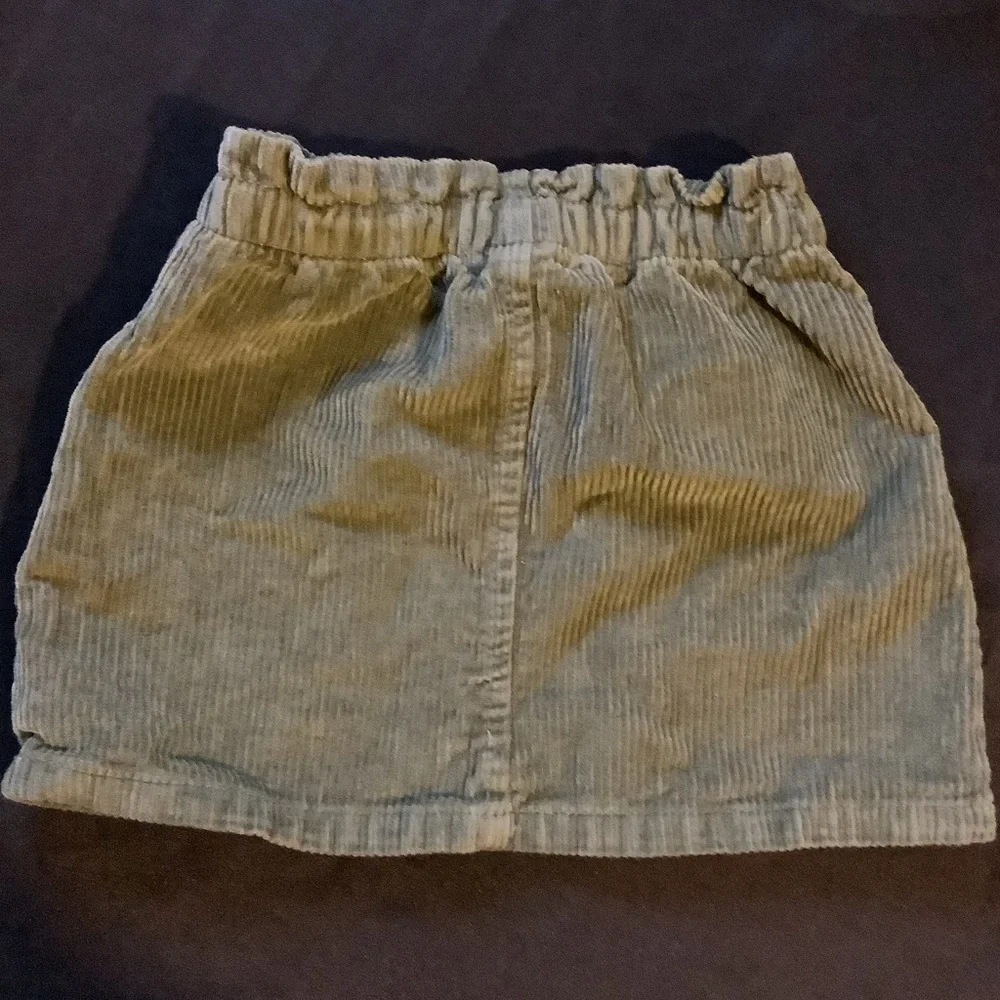 Kids size 2T green corduroy skirt from Old Navy